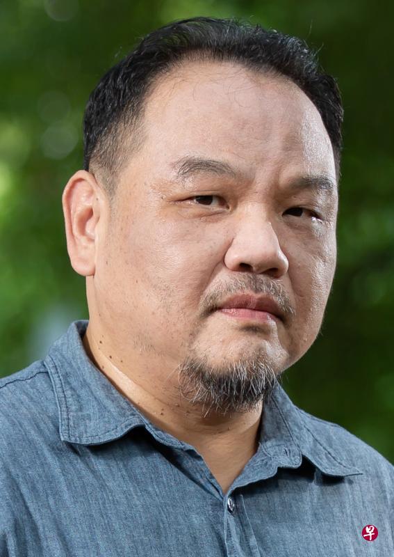 中正大学传播学系教授管中祥：NCC订下了极高的审查标准，日后它要如何审查其他台的换照？（管中祥提供）