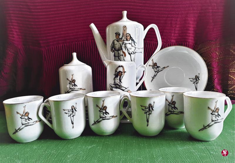 白毛女茶具。