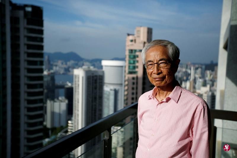 李柱铭曾参与起草香港《基本法》，推动香港民主近40年，被称为“香港民主之父”。（路透社）