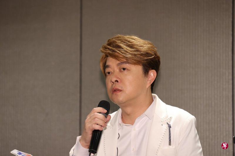 翁立友召开记者会，否认性骚扰。（互联网） 