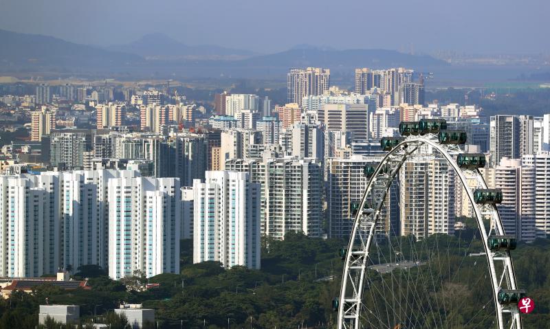 去年股市波动剧烈促使许多投资者转移资金到收入较稳定的房地产投资信托，尤其是受益于电子商务和数据中心的工业和物流房地产投资信托。（档案照片）