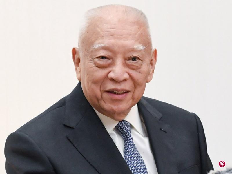 香港首任特首董建华指今年两会议程对香港发展格外重要。（档案照）