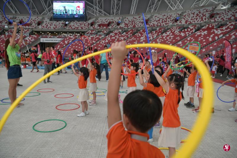 让体育从幼教开始的Nurture Kids项目今年将推广至所有学前教育中心。（档案照片）