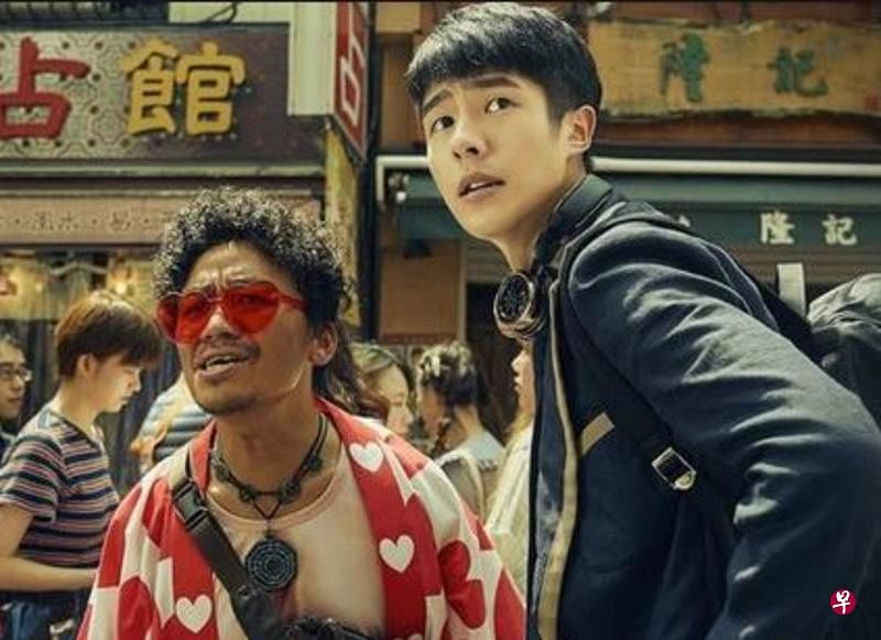 王宝强（左）与刘昊然《唐人街探案3》携手破案。（互联网）