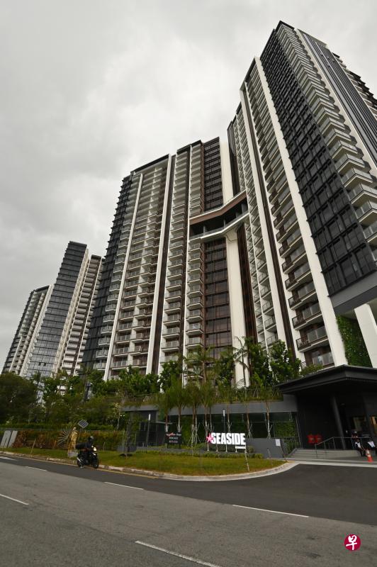 　东海岸一带的最新私宅项目海景轩（Seaside Residences），上月取得临时入伙证（TOP），吸引了一些买家出手抢购。项目所卖出的最后10个单位，尺价介于1671元和2100元。（唐家鸿摄）
