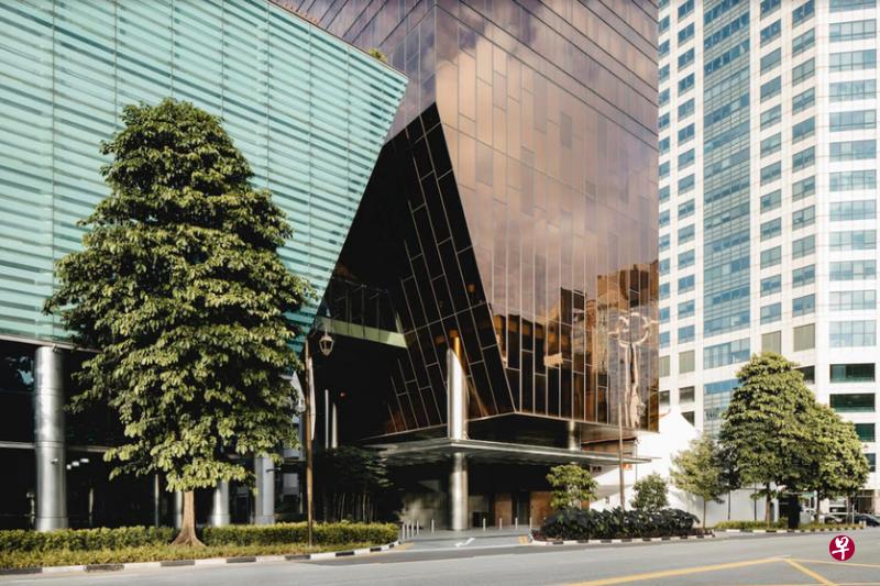 虽矗立在闹市的十字路口，但客安酒店外观低调，进出的多是住客，坐拥繁华，却避开了喧闹。（酒店提供）