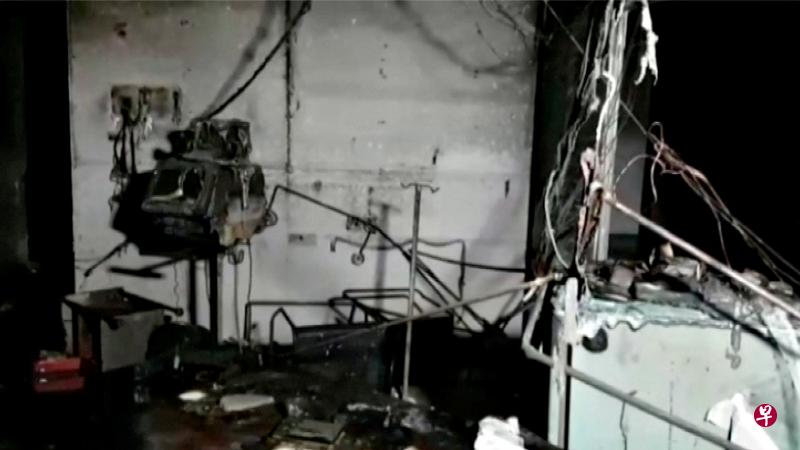 印度古吉拉特邦巴鲁奇地区一家医院失火，至少18人丧命。（路透社） 