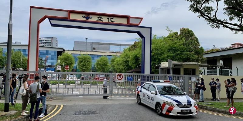 一名16岁中四男生涉嫌在立化中学厕所内，挥斧砍死13岁的中一男生。（档案照） 