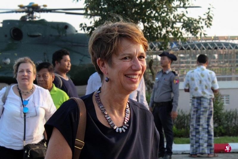 联合国缅甸问题特使布尔格纳说，联合国不承认缅甸军方为合法政府，觉莫吞现在仍然是缅甸合法的驻联合国大使，而缅甸国务资政翁山淑枝和缅甸总统温敏仍然是缅甸的领导人。（法新社） 