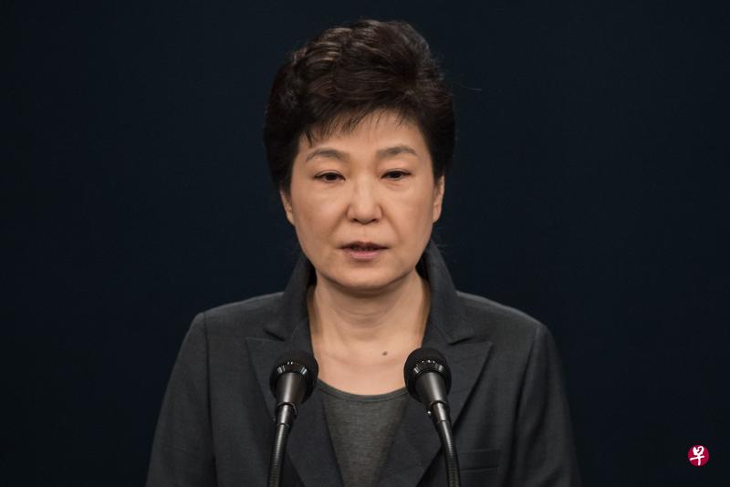 被判处20年有期徒刑的韩国前总统朴槿惠获政府特赦。（法新社档案照） 