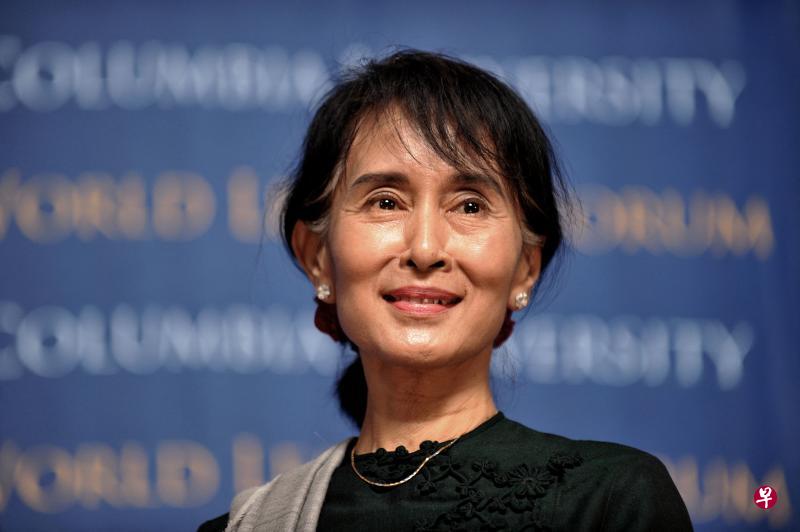 缅甸军政府法庭以煽动罪，判处翁山淑枝的两名亲密助手两年监禁。（法新社） 