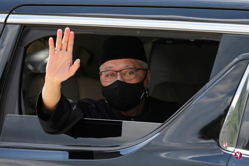 马国首相依斯迈沙比里说，马国的水灾与疫情尚未解决，目前不是时候重组内阁。（路透社） 