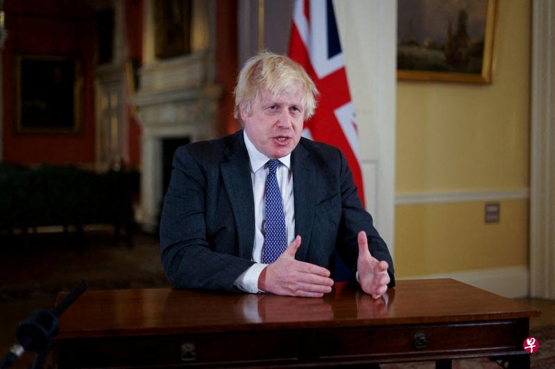 英国首相约翰逊的唐宁街办公室周五（1月14日）就去年举行的酒会向白金汉宫致歉。（路透社档案照） 