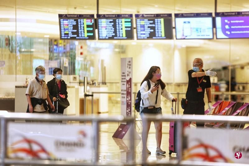 下周一（1月24日）起，入境新加坡的旅客若在出发前90天内确诊冠病并康复，且完成疫苗接种，出发前和抵境后不再须要接受冠病检测，也不必履行居家通知。（档案照） 