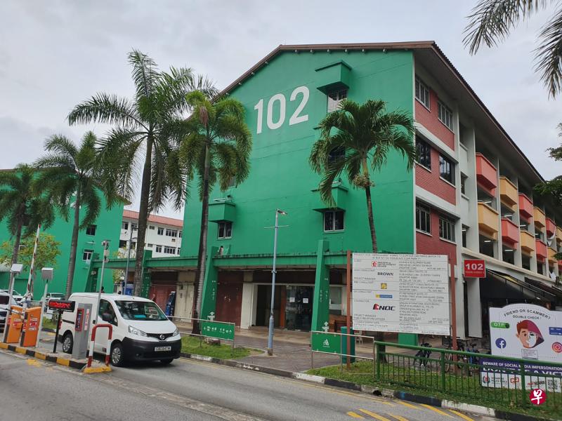义顺5道第102座被征用重建，商铺得另觅场地做生意。（读者提供） 