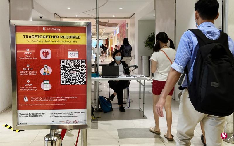 我国通过追踪冠病确诊病患的密切接触者，或避免了约290起死亡病例，并通过减缓病毒的传播避免了约14万4000起病例。（档案照） 