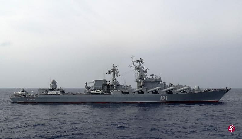 2015年12月17日，俄罗斯黑海舰队的“莫斯科”号在叙利亚岸外的地中海巡逻。（法新社） 