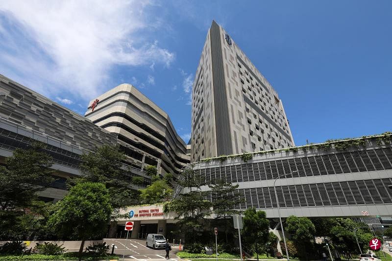 今​天的新增病例相比​昨​天增加14起，重症病患从38人减至35人。（档案照） 