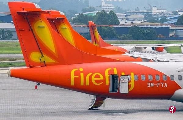 马国飞萤航空公司（Firefly）6月13日起，恢复从雪兰莪的梳邦机场飞往新加坡实里达机场的航班服务。（照片取自飞萤面簿） 