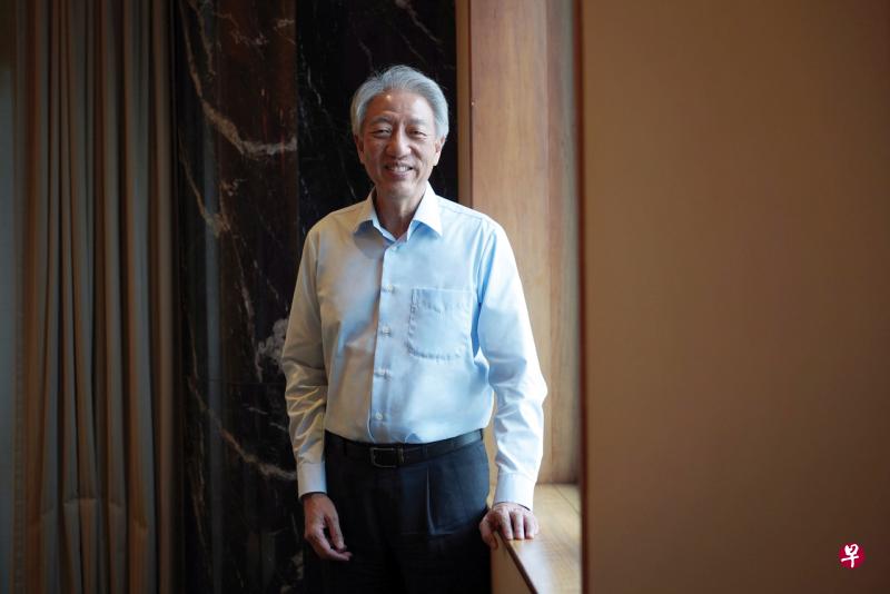 张志贤今起出访香港四天，期间将会见现任香港特首林郑月娥以及候任特首李家超，并重申新港之间长期且密切的伙伴关系。（档案照） 