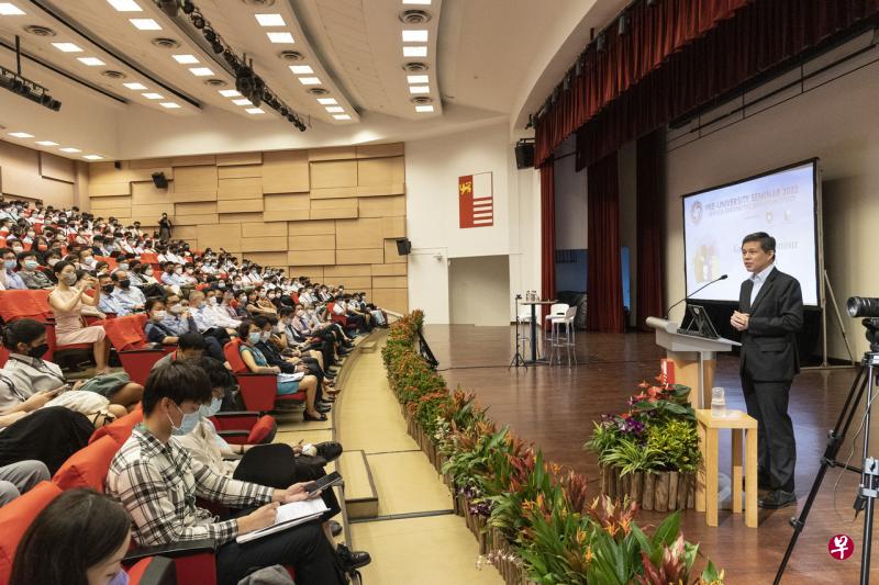 陈振声今天出席在国家初级学院举行的大学先修班研讨会开幕典礼。（陈来福摄） 
