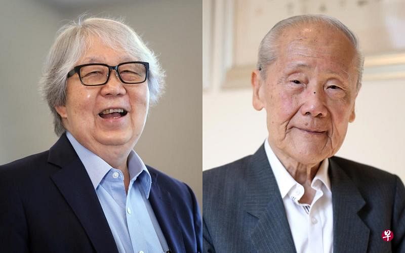 我国巡回大使许通美教授（左）以及历史学家王赓武教授（右）在各自领域对新加坡和国际发挥深远影响力，新加坡国立大学授予两人名誉博士学位，以肯定他们的杰出贡献。（档案照） 