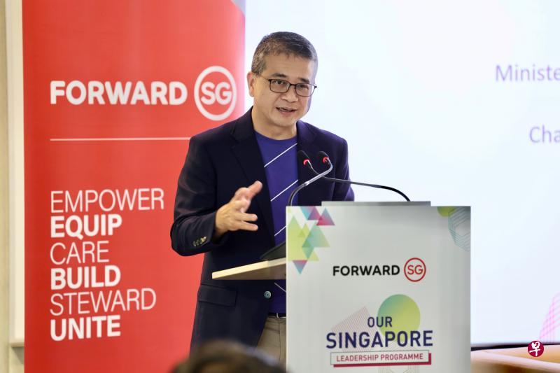 文化、社区及青年部长兼律政部第二部长唐振辉10月1日出席由青理会举办的“新加坡杰出领导计划”闭幕活动。（龙国雄摄） 