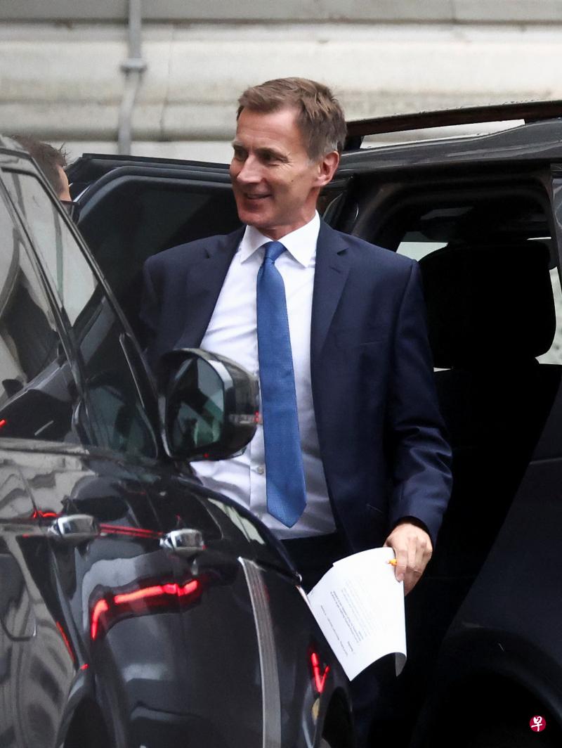 英国财长亨特本星期将与所有国务部长会面，以决定未来的支出计划。（路透社）
 