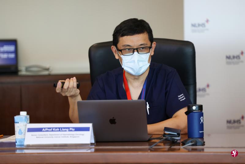 国大癌症中心肿瘤血液科高级顾问医生许良彪教授说，本地目前已有超过120名无法找到完全匹配干细胞的血癌患者接受这个新疗法。（白艳琳摄） 