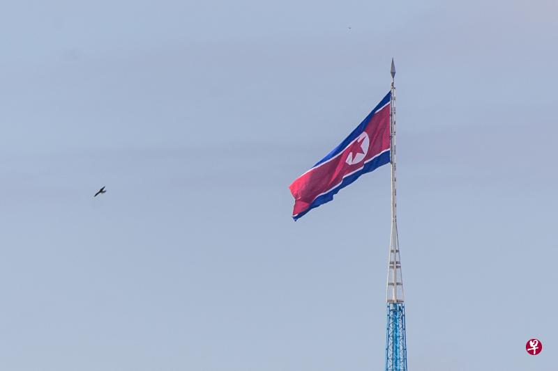 朝鲜星期五（23日）再向韩半岛东部海域发射两枚弹道导弹。（法新社） 