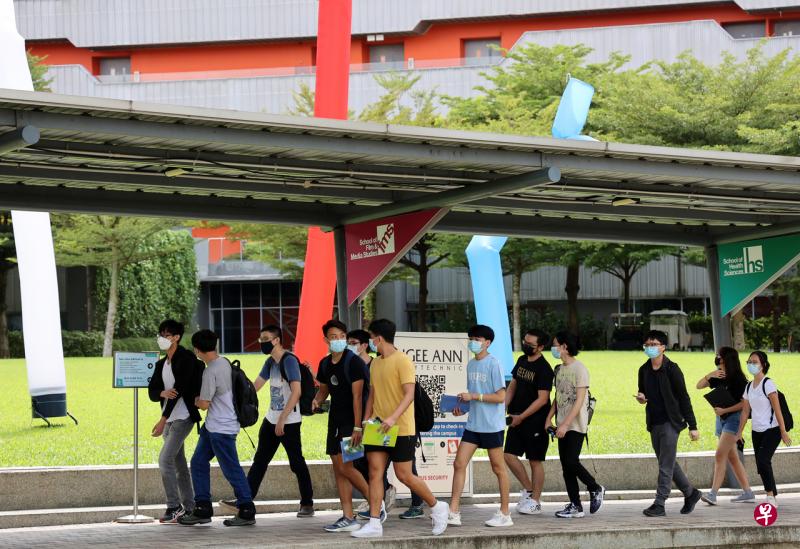 考上理工学院或工艺教育学院的申请者，将在2月底之前收到各学府寄出的信件，说明入学详情。（档案照） 