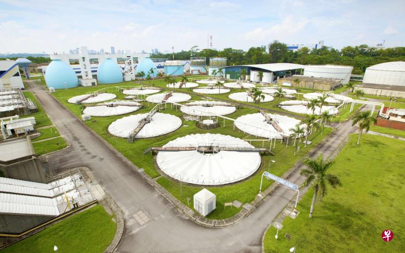 公用事业局将重新发展克兰芝水供回收厂和新生水厂，以提高这些基础设施的处理容量。图为现有的克兰芝水供回收厂和新生水厂。（公用局提供） 