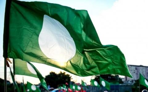 伊斯兰党在第15届全国大选一跃成为国会下议院第一大党，引起马国媒体与民众担心伊党对联邦政府的影响力越来越强，可能会冲击马国的多元世俗体制。（东方日报）