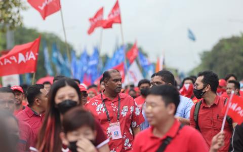 年轻选民被视为第15届全国大选的潜在“造王者”。不过，由于年轻选民的投票倾向不明朗，因此也成了本届大选最难掌控的变数。（谢智扬摄）