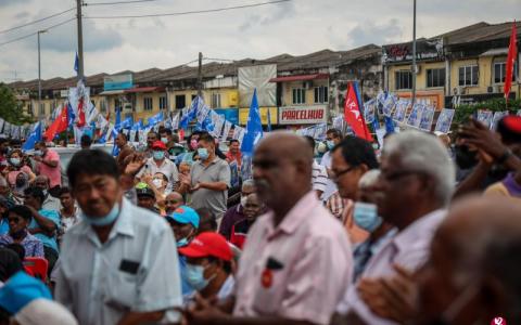 被希盟列为“前线州”的霹雳，选民普遍上还在希盟、国阵及国民联盟间举棋不定。（叶振忠摄）