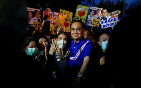 准备寻求连任的泰国看守首相巴育获所属政党泰国人团结建国党提名为首相第一候选人。（路透社） 