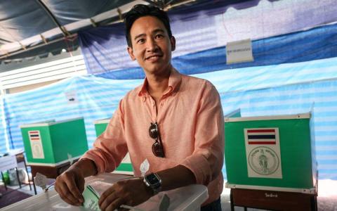 泰国前进党为首的八党联盟正在筹组新政府，而前进党党魁披塔是他们推举的首相人选。（法新社）