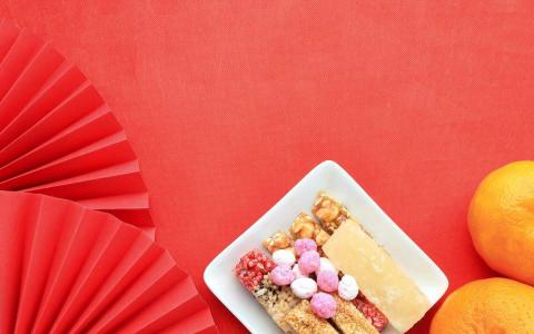 节日食品通常含糖量不低，摄取过量可能造成蛀牙。（iStock图片）