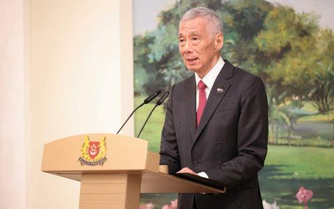 李显龙总理将在5月15日卸下总理职务。（李冠卫摄）