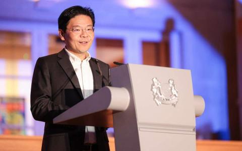 副总理兼财政部长黄循财将在5月15日正式从李显龙手上接过总理职位。（档案照片）