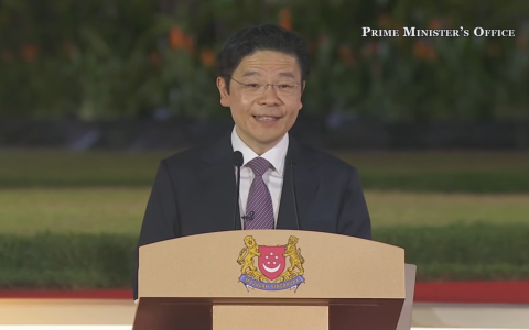 黄循财总理承诺带领内阁团队继往开来的同时，他的首要任务之一是物色和说服更年轻一代的新加坡人，加入领导团队。（总理公署直播截图）