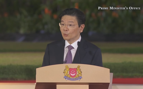 总理兼财政部长黄循财星期三（5月15日）发表就职演说时指出，亚太地区在冷战结束以来的30年，享受了前所未有的和平与稳定，但这个时代已成过去，大家现在面临一个充满冲突和竞争的世界。（总理公署直播截图）