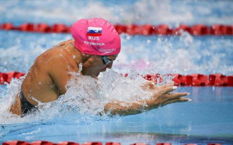 尤利娅在面对观众嘘声与对手恶评下所表现出来的坚强令人震撼。（海峡时报档案照片）