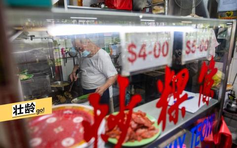 大巴窑5巷熟食中心的顺利炒粿条，镬气十足香四溢。（档案照）