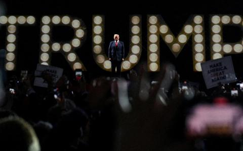 特朗普于7月18日在共和党全国代表大会第四天于美国威斯康星州密尔沃基的费哲夫论坛上发表演讲。 （路透社）