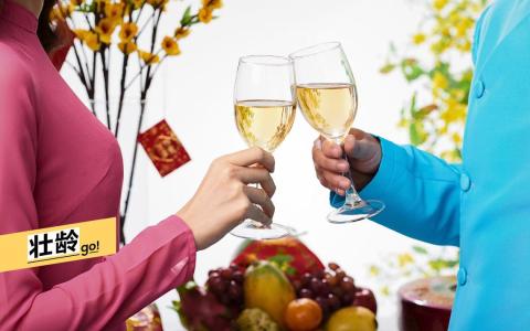 节庆期间，高盐、高糖、高脂食物和过量饮酒，是假日心脏综合征的主要诱因。（iStock图片）