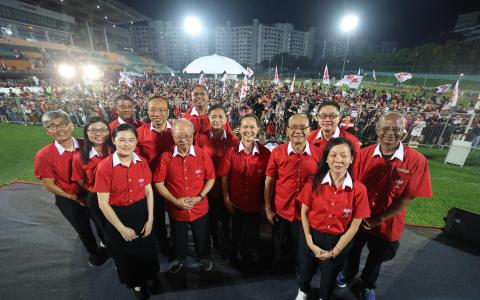 作者认为，前进党给人的印象是靠着前党魁陈清木医生的个人魅力及光环撑起整个党。（郑一鸣摄）