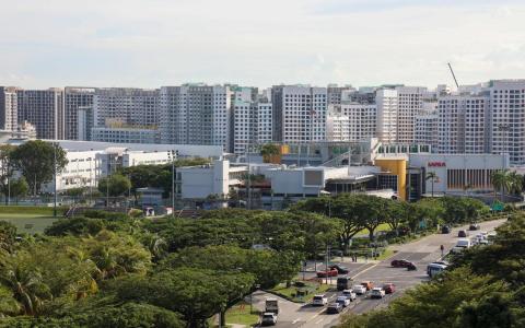 这名选民在2020年曾短暂居住在位于淡滨尼工业区的单位，并把单位登记为他的住址。（吴先邦摄）