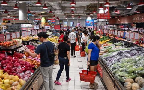 所有受访者都关心生活费、医疗保健，以及住屋等民生课题，希望国会能针对这些课题进行辩论。（档案照片）