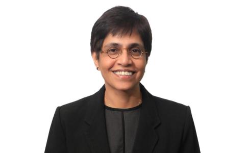 防止家庭暴力中心执行理事长苏达奈尔博士获颁功绩奖章。（档案照片）